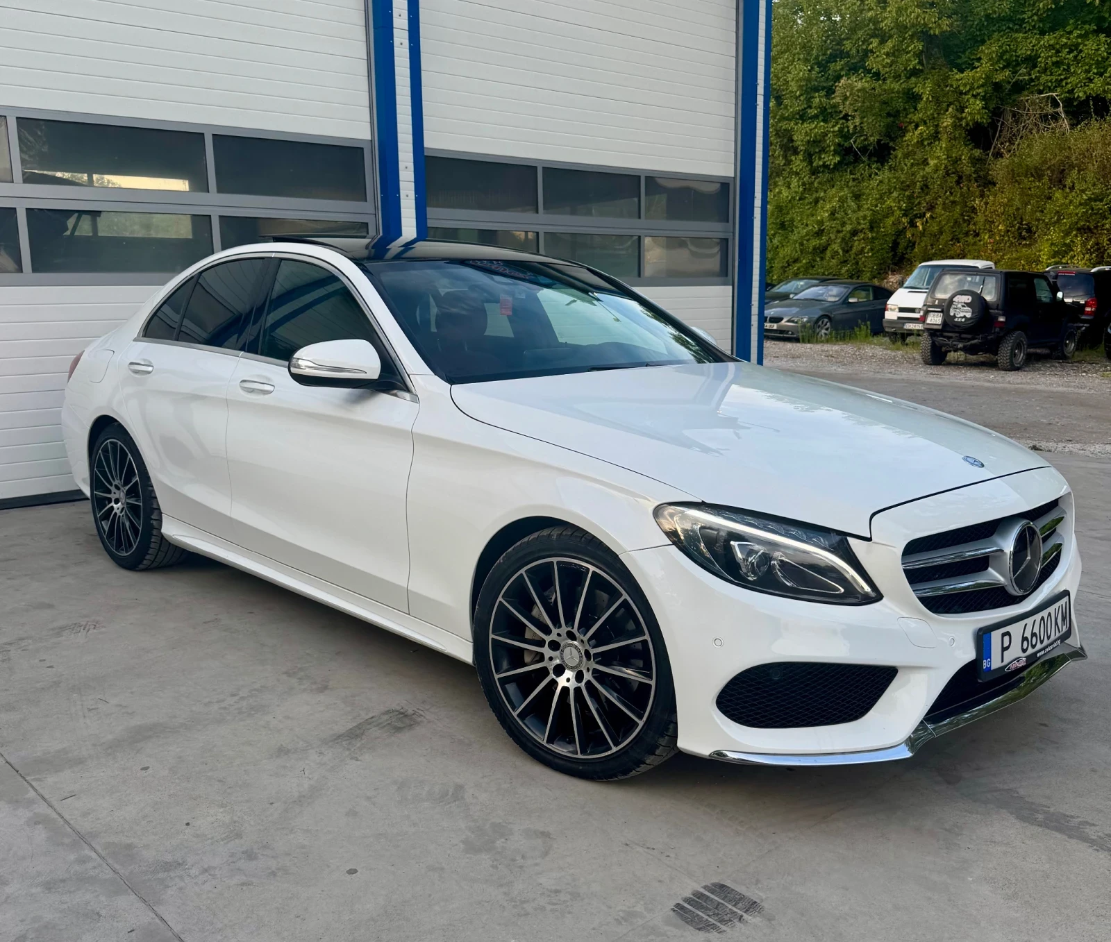 Mercedes-Benz C 400 4-Matic AMG BURM DIS PANO - изображение 2