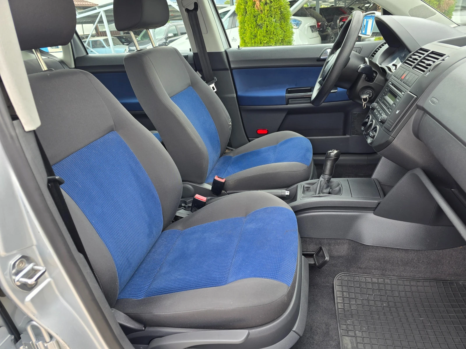 VW Polo 1.2 КЛИМАТИК РЕАЛНИ КИЛОМЕТРИ | Mobile.bg — изображение 14