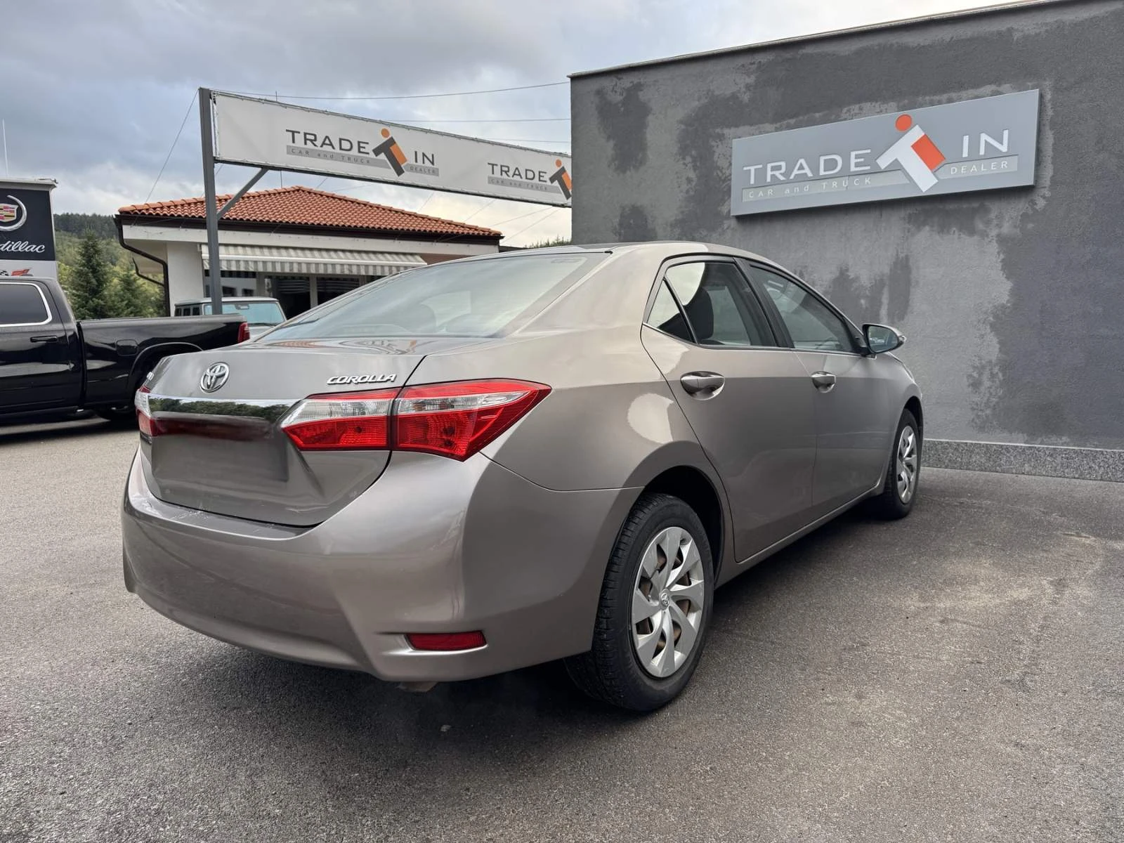 Toyota Corolla 1.6 VALVEMATIC - изображение 4