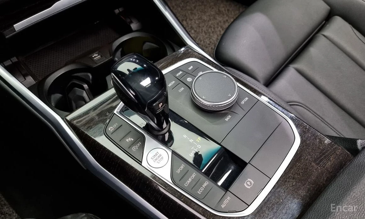 BMW 330  - изображение 9