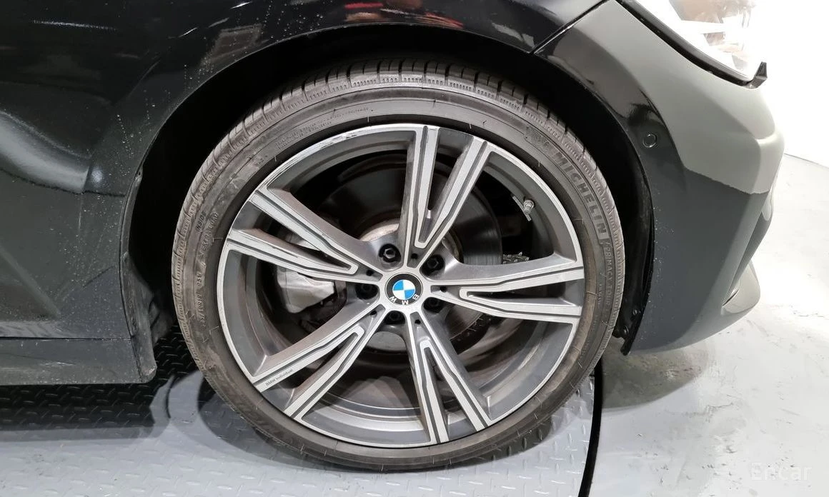 BMW 330  - изображение 5