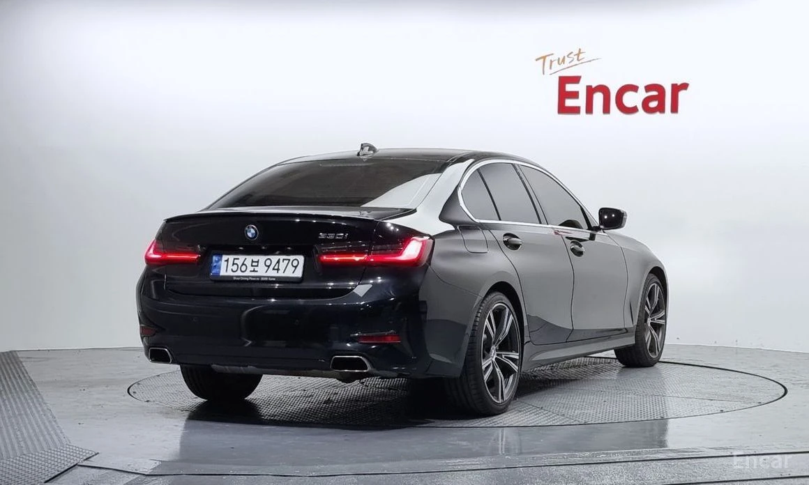 BMW 330  - изображение 2