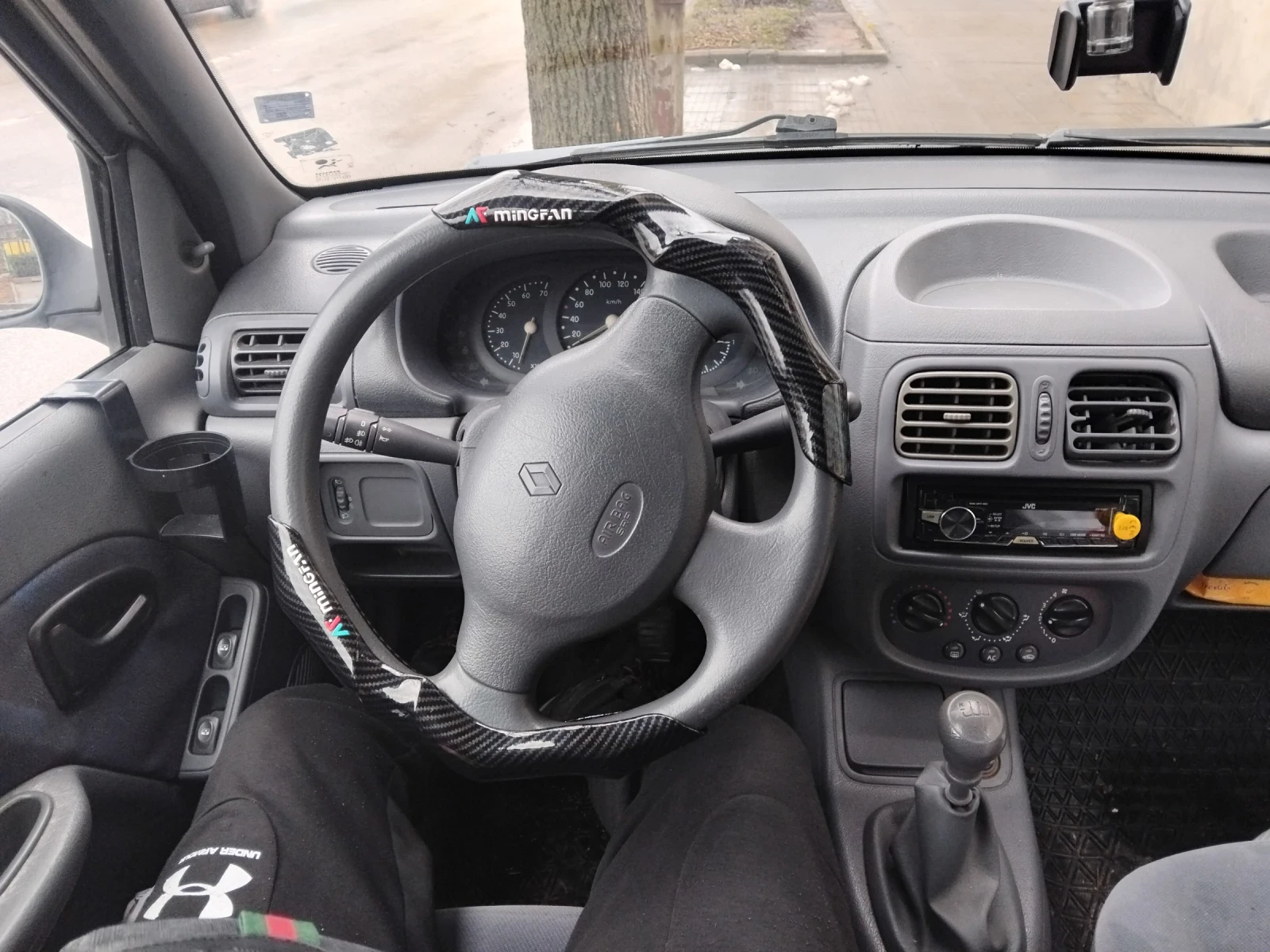 Renault Clio | Mobile.bg � ����������� 4