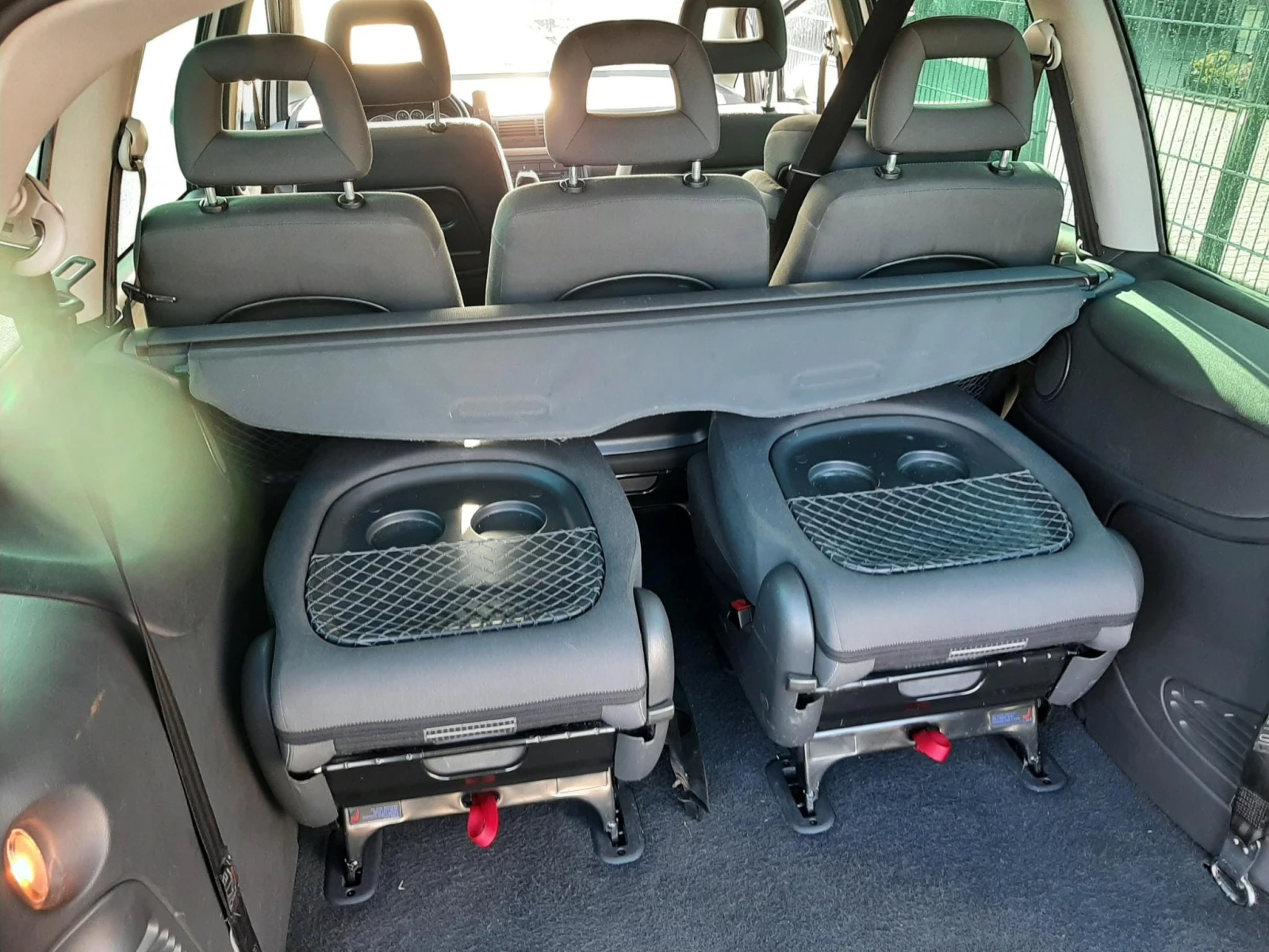 VW Sharan 1.9TDI 7местен, снимка 11 - Автомобили и джипове - 53693682