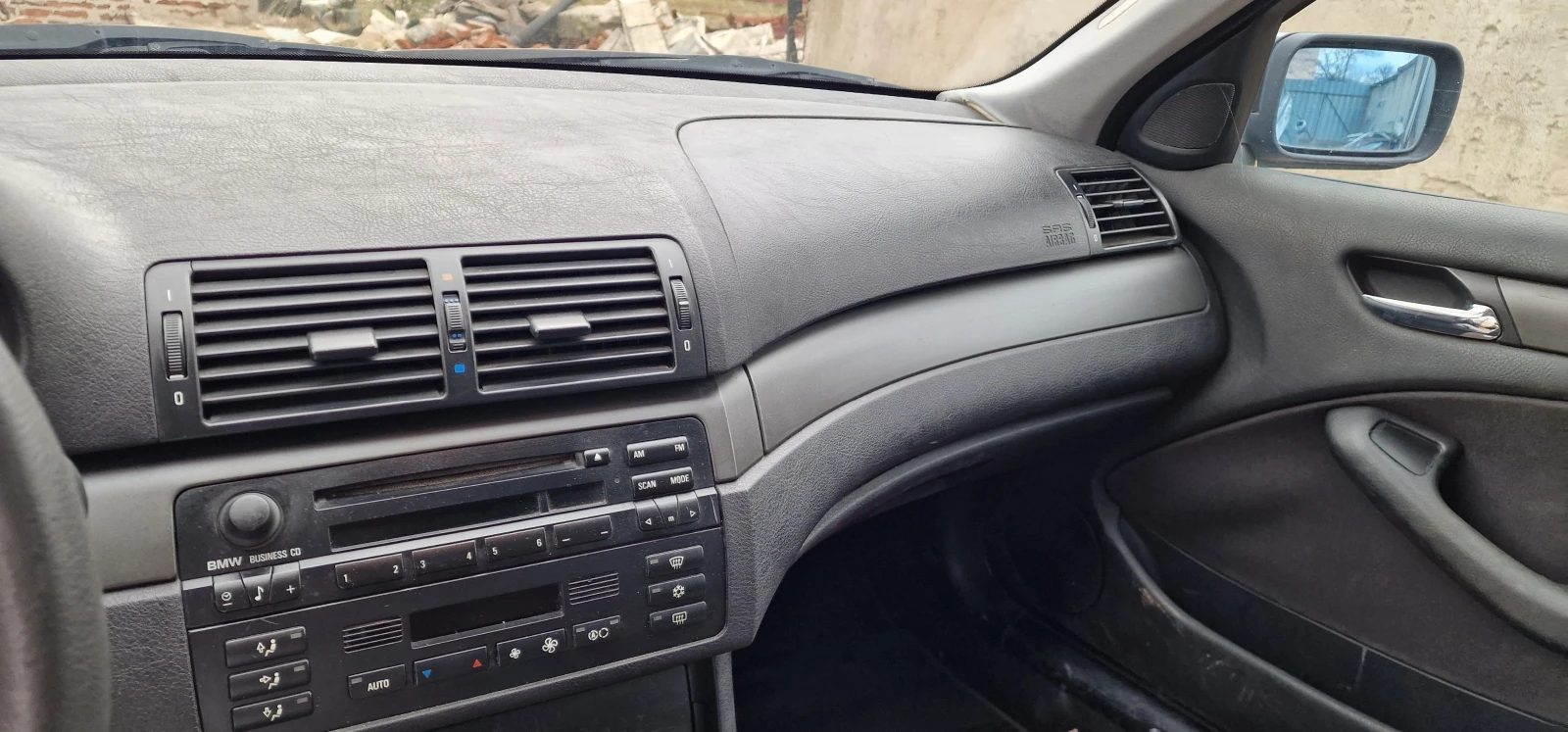 BMW 320, снимка 8 - Автомобили и джипове - 53803097