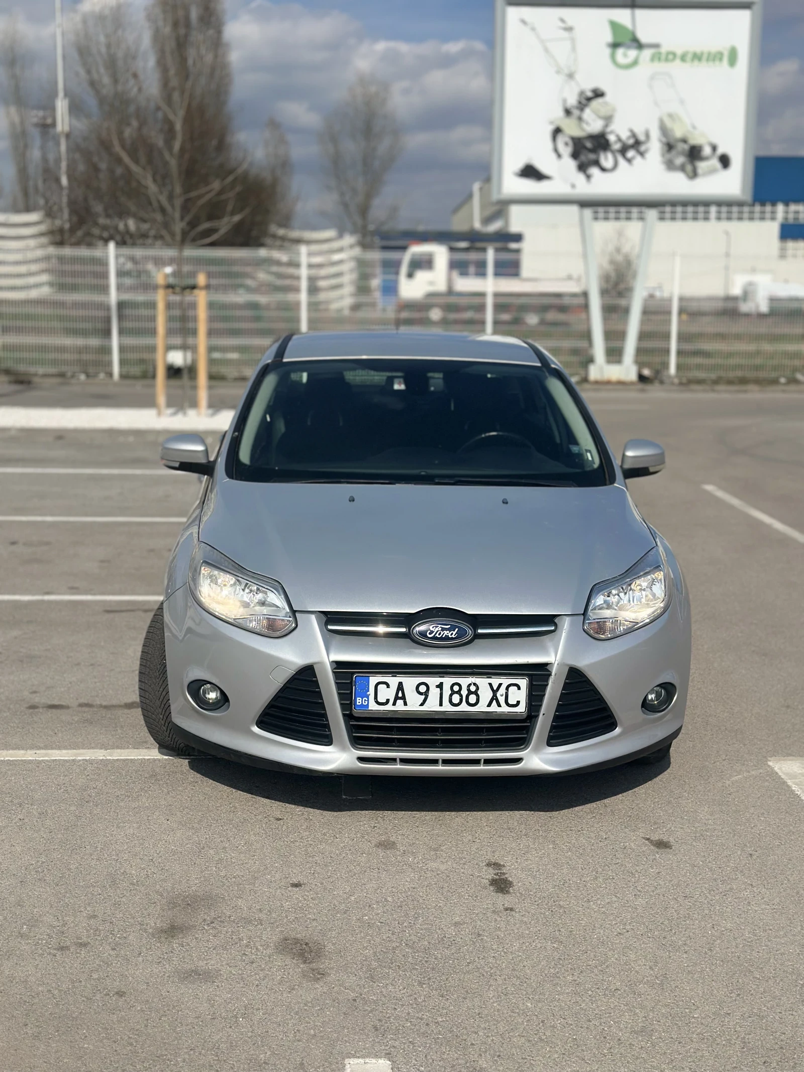Ford Focus 2014 г. / 115k km / Navi / Camera / обслужен, снимка 3 - Автомобили и джипове - 54127449