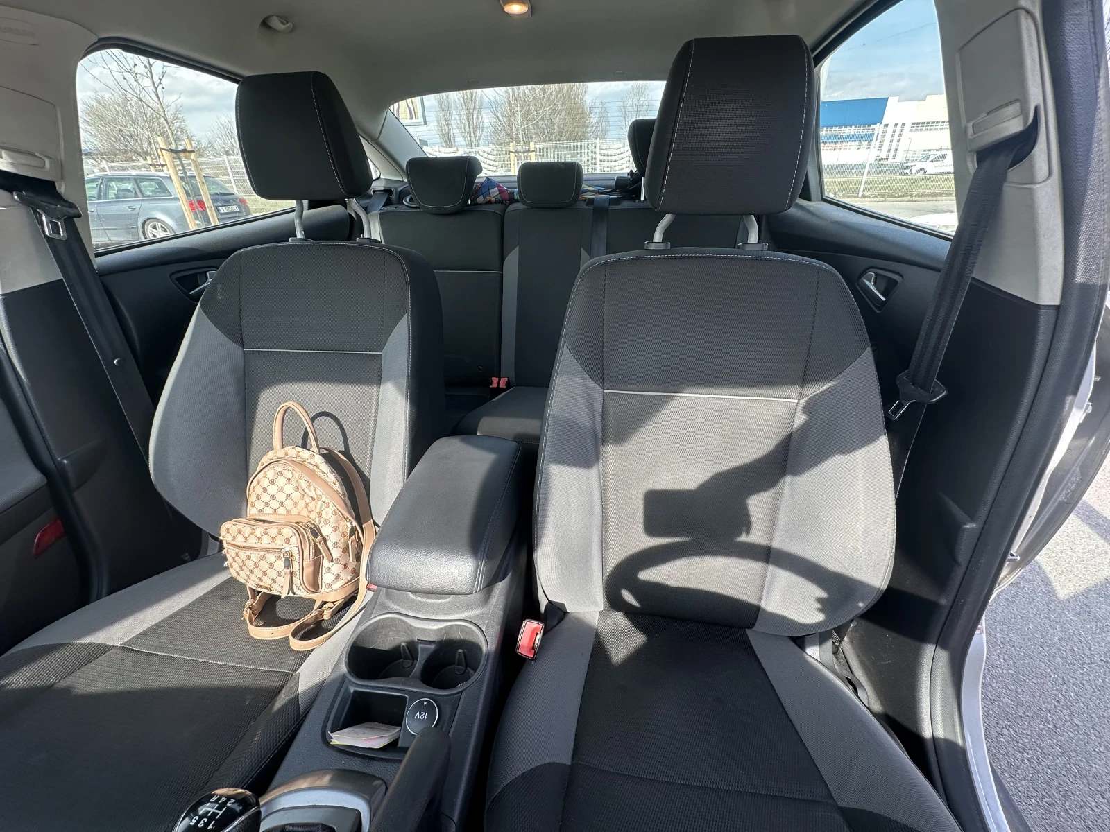 Ford Focus 2014 г. / 115k km / Navi / Camera / обслужен, снимка 6 - Автомобили и джипове - 54127449