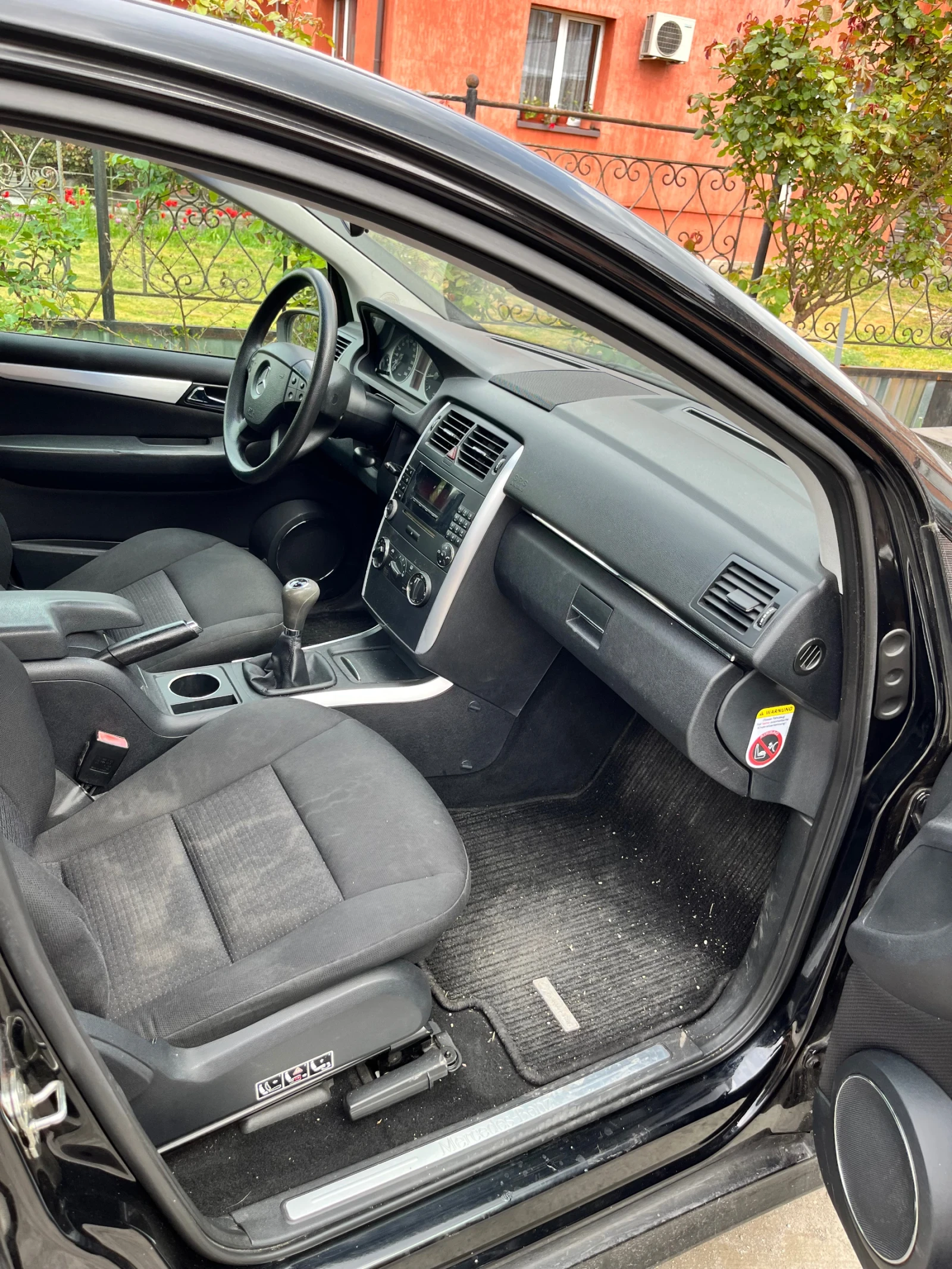Mercedes-Benz B 150, снимка 7 - Автомобили и джипове - 54378508