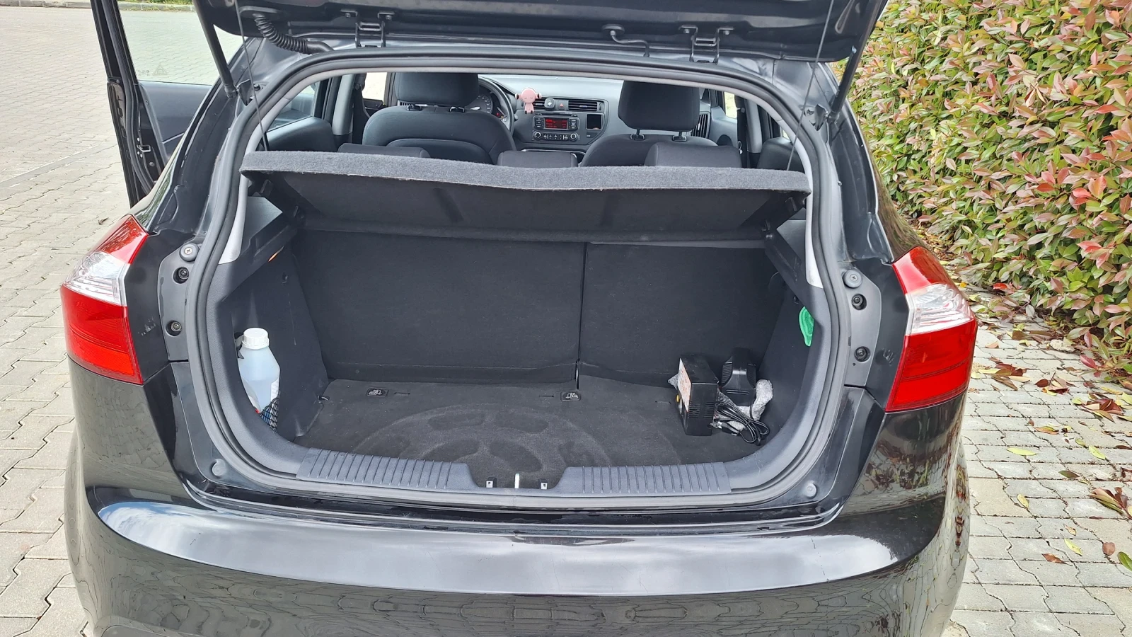Kia Rio, снимка 12 - Автомобили и джипове - 54651350