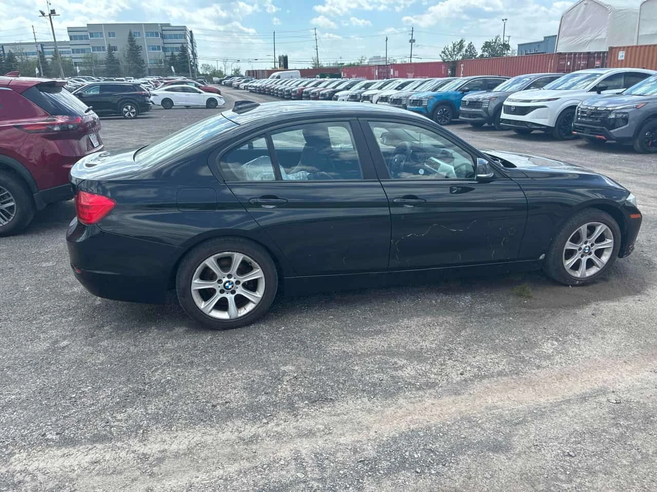 BMW 320 320i xDrive/CARFAX/ФИНАНСИРАНЕ, снимка 4 - Автомобили и джипове - 54703147