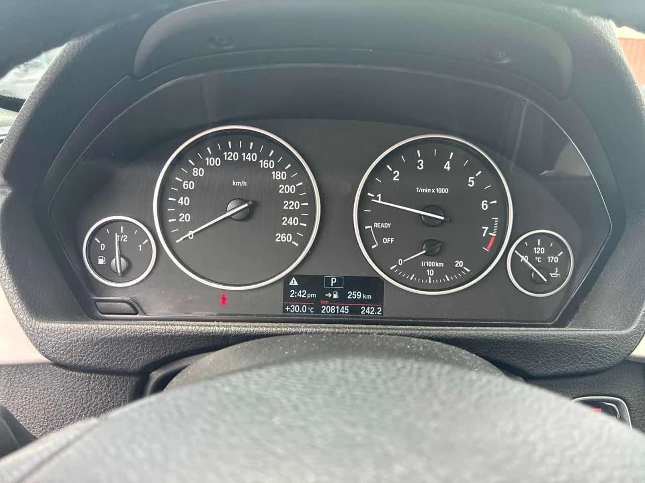 BMW 320 320i xDrive/CARFAX/ФИНАНСИРАНЕ, снимка 8 - Автомобили и джипове - 54703147