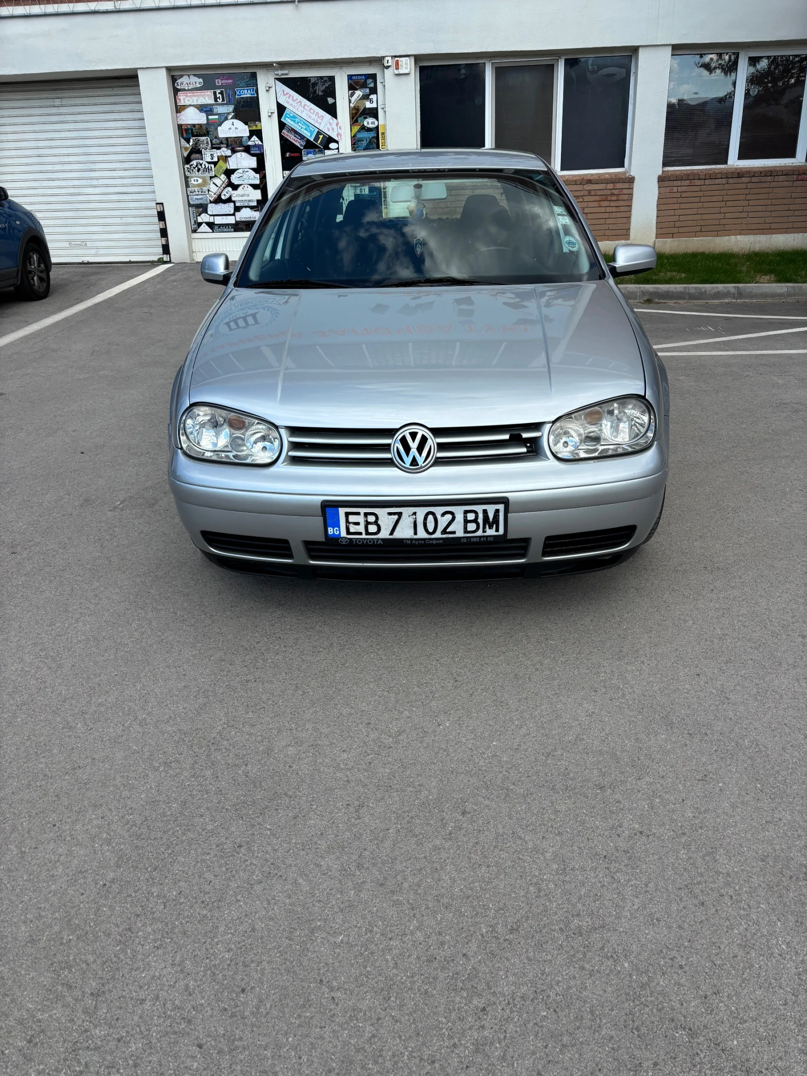 VW Golf