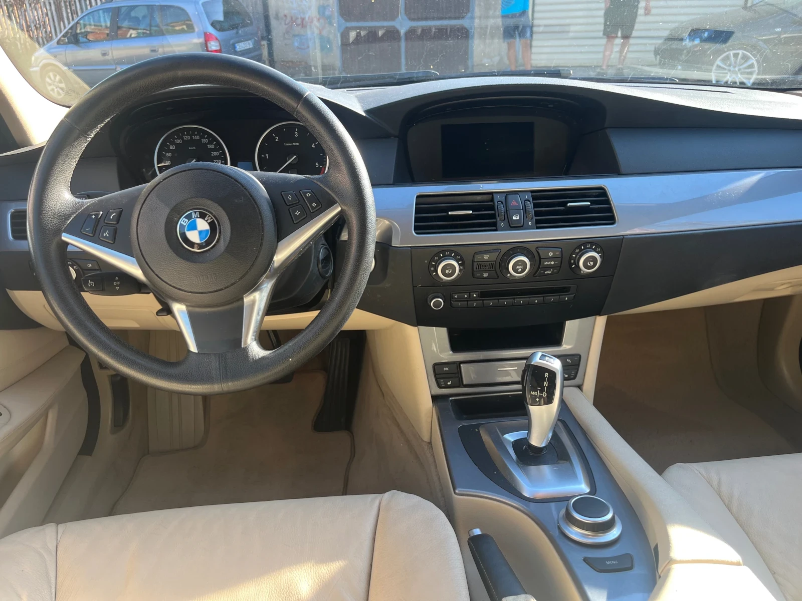BMW 530 3.0xd - Face - Head up - SWISS, снимка 10 - Автомобили и джипове - 54976424