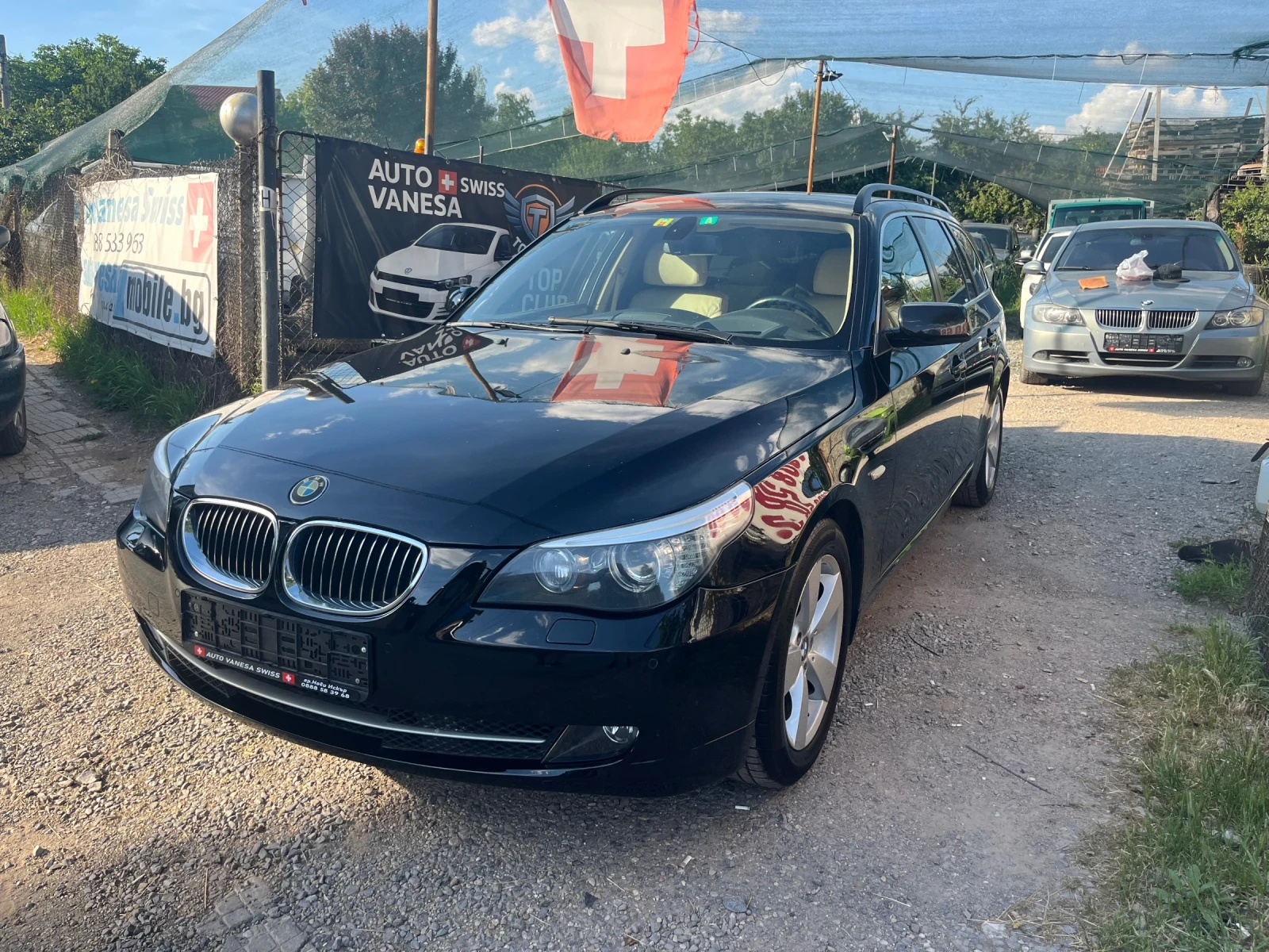 BMW 530 3.0xd - Face - Head up - SWISS