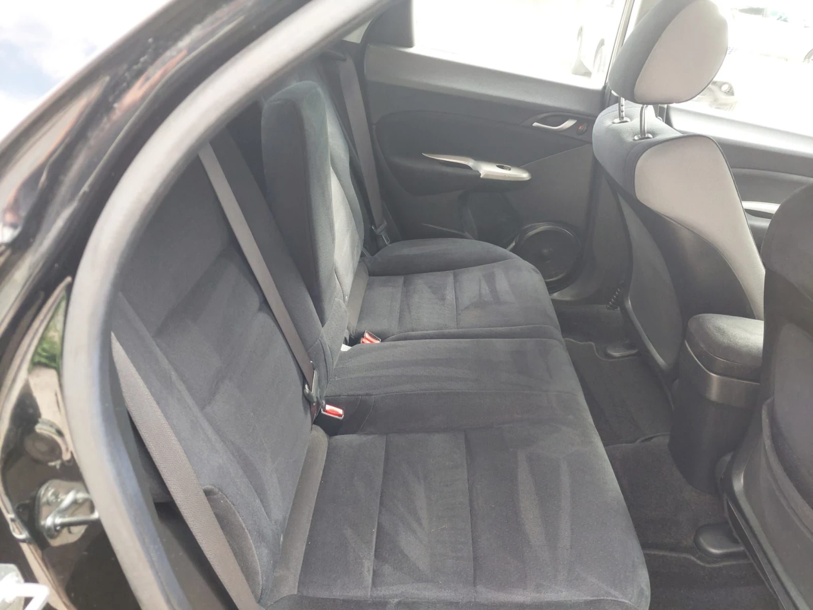 Honda Civic 1.4i 125000km.нова, снимка 13 - Автомобили и джипове - 55848981
