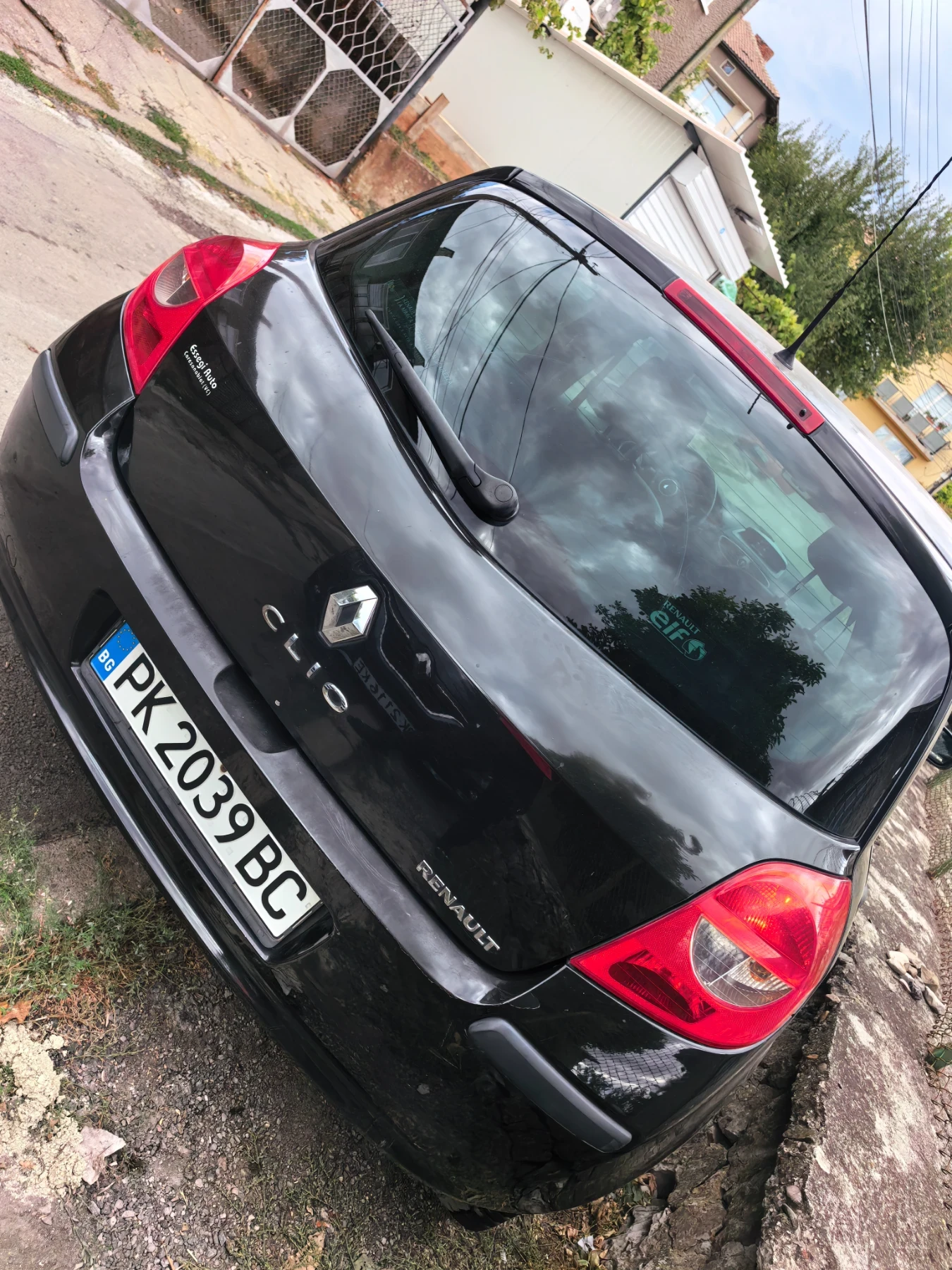 Renault Clio, снимка 2 - Автомобили и джипове - 56262234