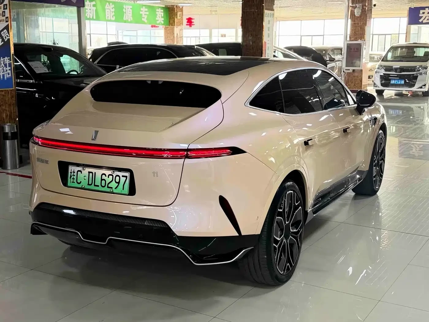 Avatr 11 630 Triple Laser Rear-Wheel Drive Version | Mobile.bg � ����������� 7