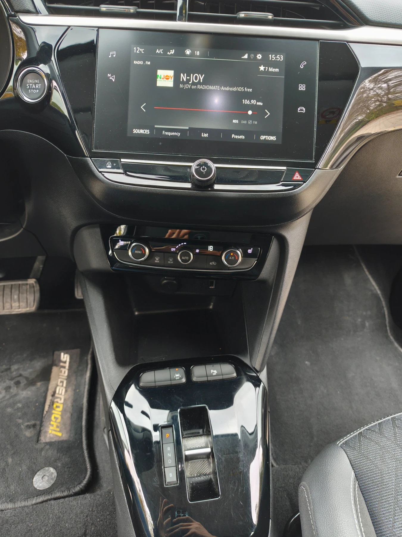 Opel Corsa Electric, снимка 15 - Автомобили и джипове - 56557991