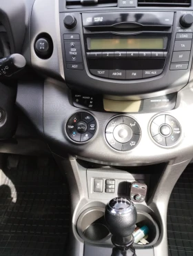 Toyota Rav4 2.2D-4D 4?4 FACELIFT, снимка 12
