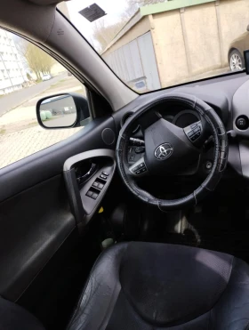 Toyota Rav4 2.2D-4D 4?4 FACELIFT, снимка 13