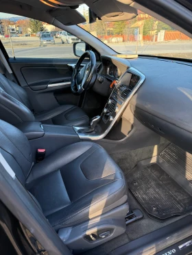 Volvo XC60 2.5 T5, снимка 8