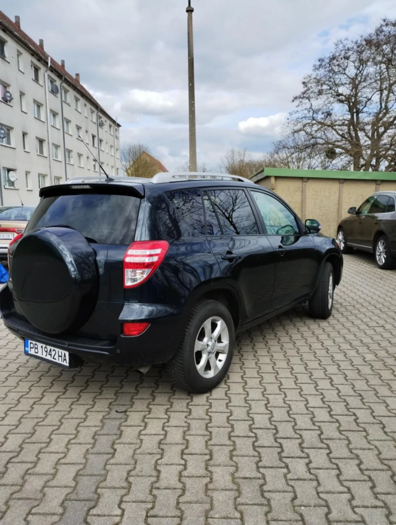 Toyota Rav4 2.2D-4D 4?4 FACELIFT, снимка 4 - Автомобили и джипове - 52295929