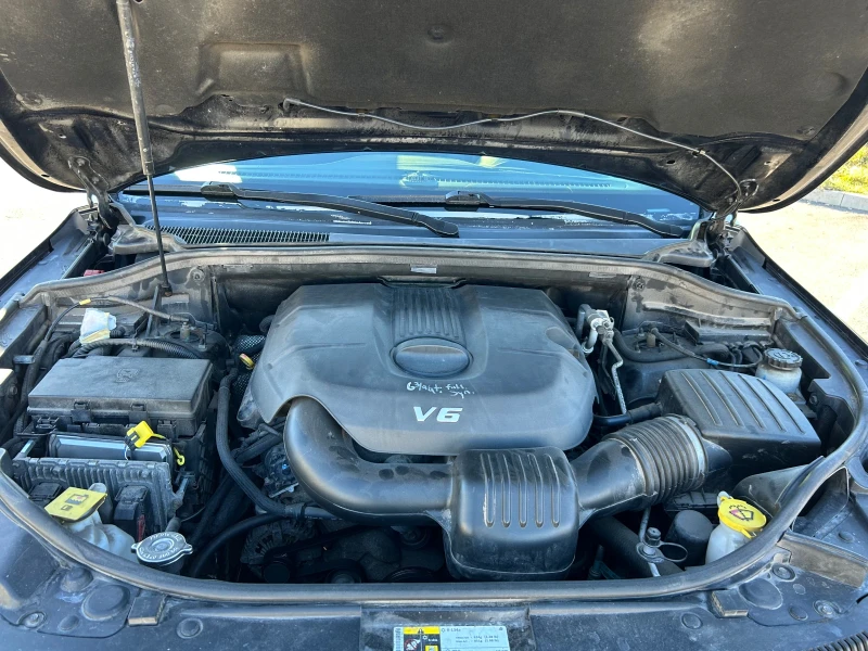 Jeep Grand cherokee Overland 3.6 ГАЗ, снимка 13 - Автомобили и джипове - 53060504