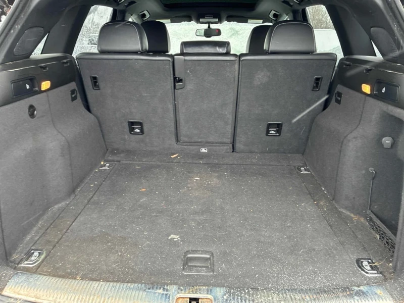 Audi SQ5 * 3.0T Dynamic Edition * CARFAX * БЕЗ ПЪРВОНАЧАЛНА, снимка 12 - Автомобили и джипове - 53176108