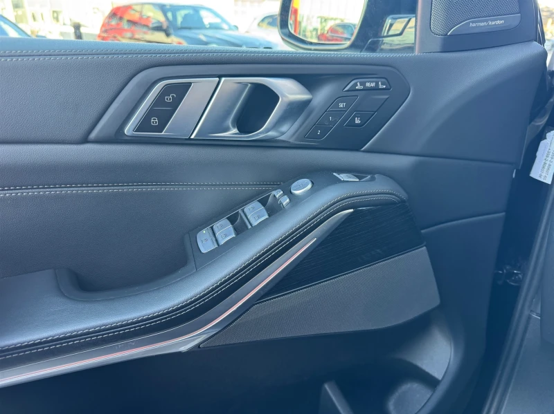 BMW X7 xDrive40d, снимка 12 - Автомобили и джипове - 53287513