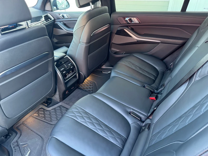 BMW X7 xDrive40d, снимка 14 - Автомобили и джипове - 53287513