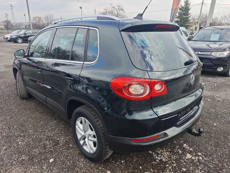 VW Tiguan 2.0 TDI 110KC, снимка 5 - Автомобили и джипове - 53412708