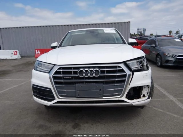 Audi Q5 2.0t Premium, снимка 12 - Автомобили и джипове - 55089482