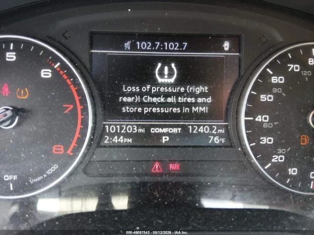 Audi Q5 2.0t Premium, снимка 15 - Автомобили и джипове - 55089482