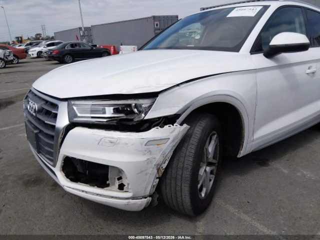 Audi Q5 2.0t Premium, снимка 6 - Автомобили и джипове - 55089482