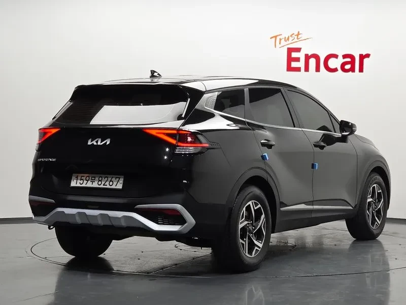 Kia Sportage 1.6T 2WD TRENDY, снимка 2 - Автомобили и джипове - 55559189