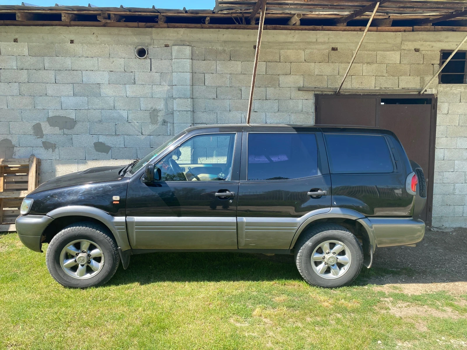 Nissan Terrano  - изображение 3