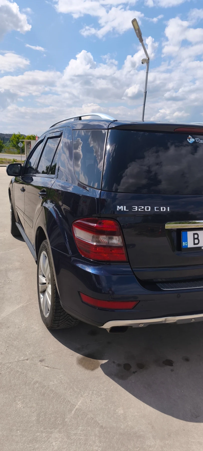 Mercedes-Benz ML 320 Джип  - изображение 2