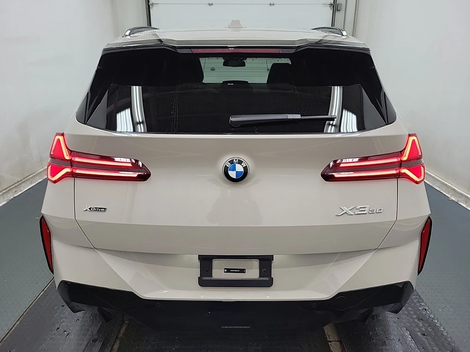 BMW X3 xDrive30i М-пакет - изображение 5