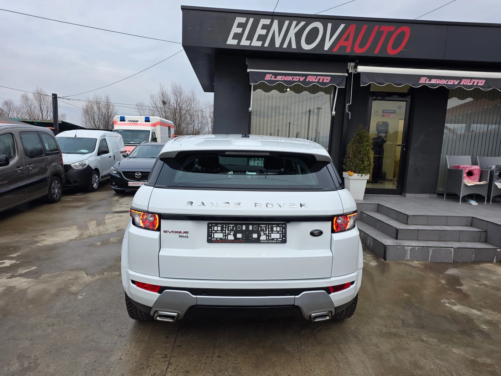 Land Rover Range Rover Evoque 2.0SI4-241к.с-EURO 5b-4x4-НАВИГАЦИЯ-ШВЕЙЦАРИЯ - изображение 7