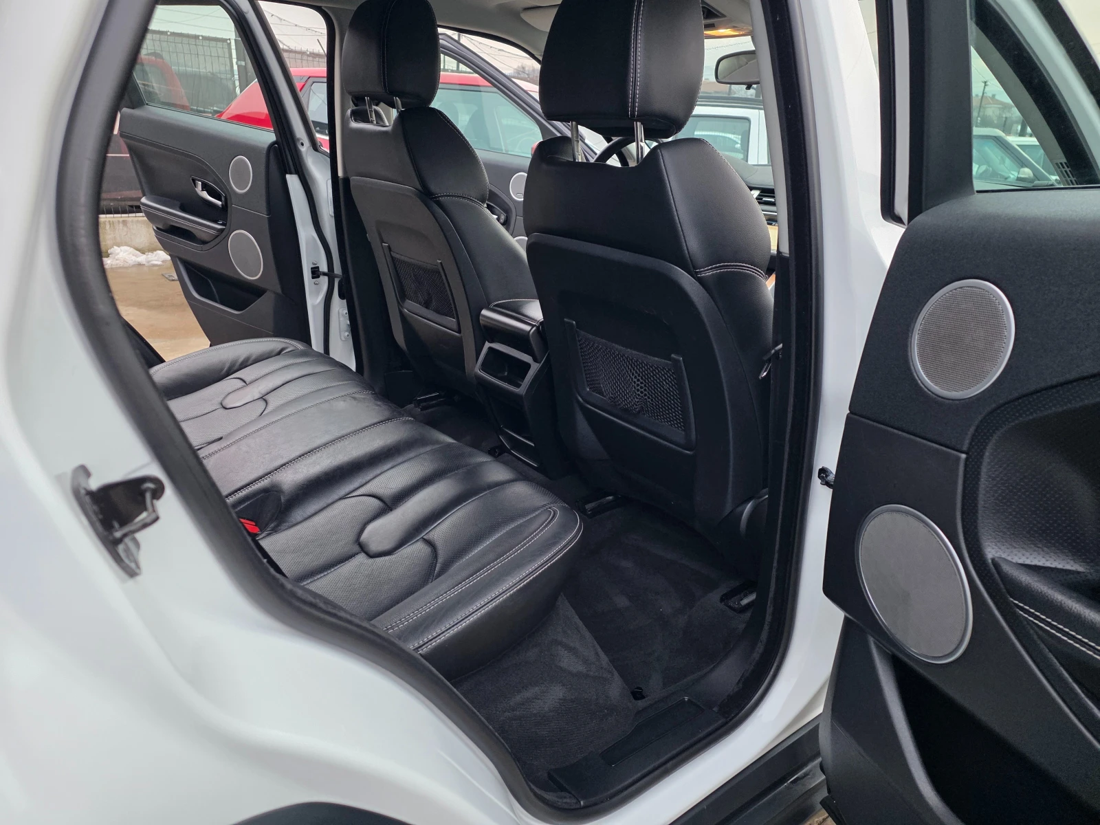 Land Rover Range Rover Evoque 2.0SI4-241�.�-EURO 5b-4x4-���������-��������� | Mobile.bg � ����������� 12