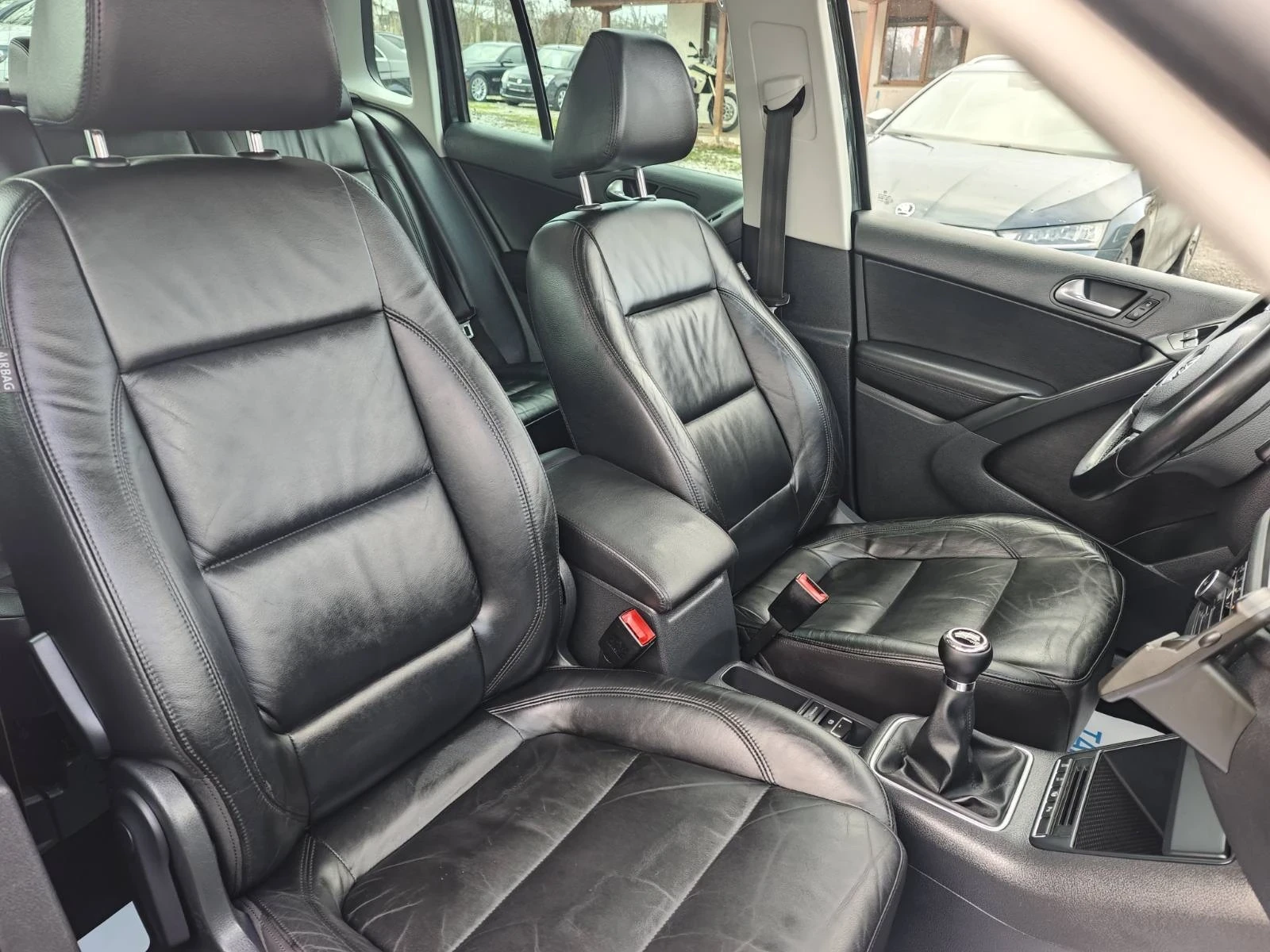 VW Tiguan 2.0 TDI 110KC | Mobile.bg � ����������� 14