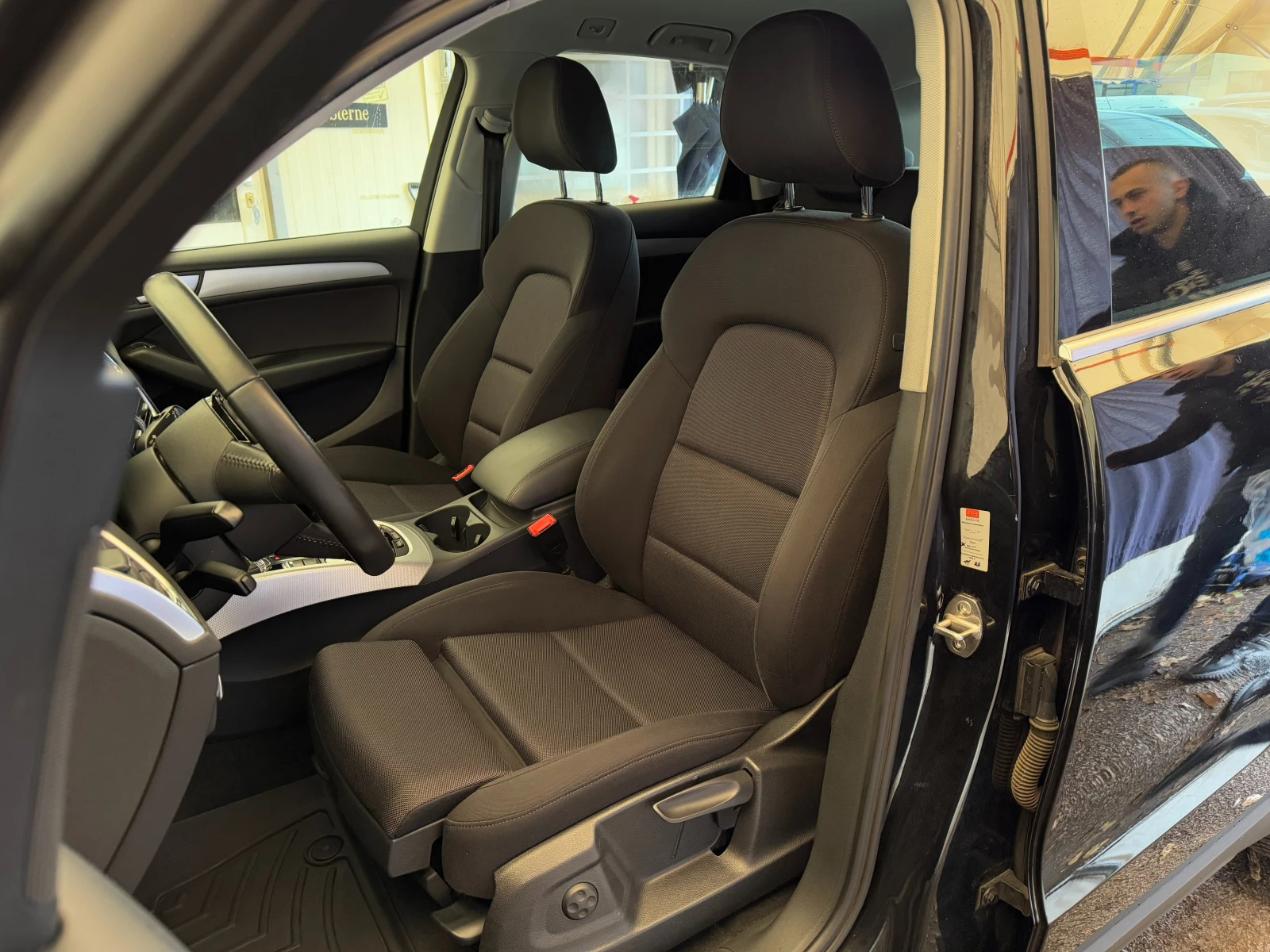 Audi Q5 2.0TDI* 4х4* СЕРВИЗНА КНИЖКА С ПЪЛНА ИСТОРИЯ  - изображение 8