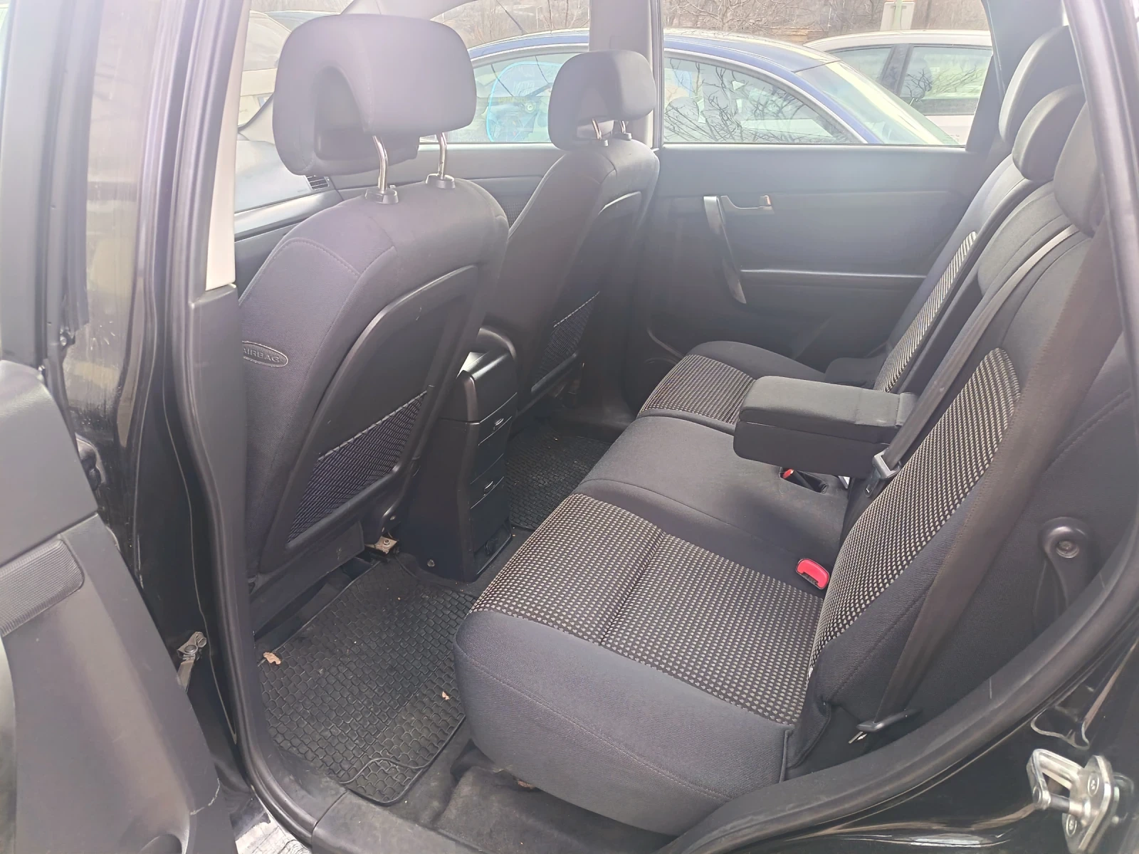 Chevrolet Captiva, снимка 5 - Автомобили и джипове - 53764144