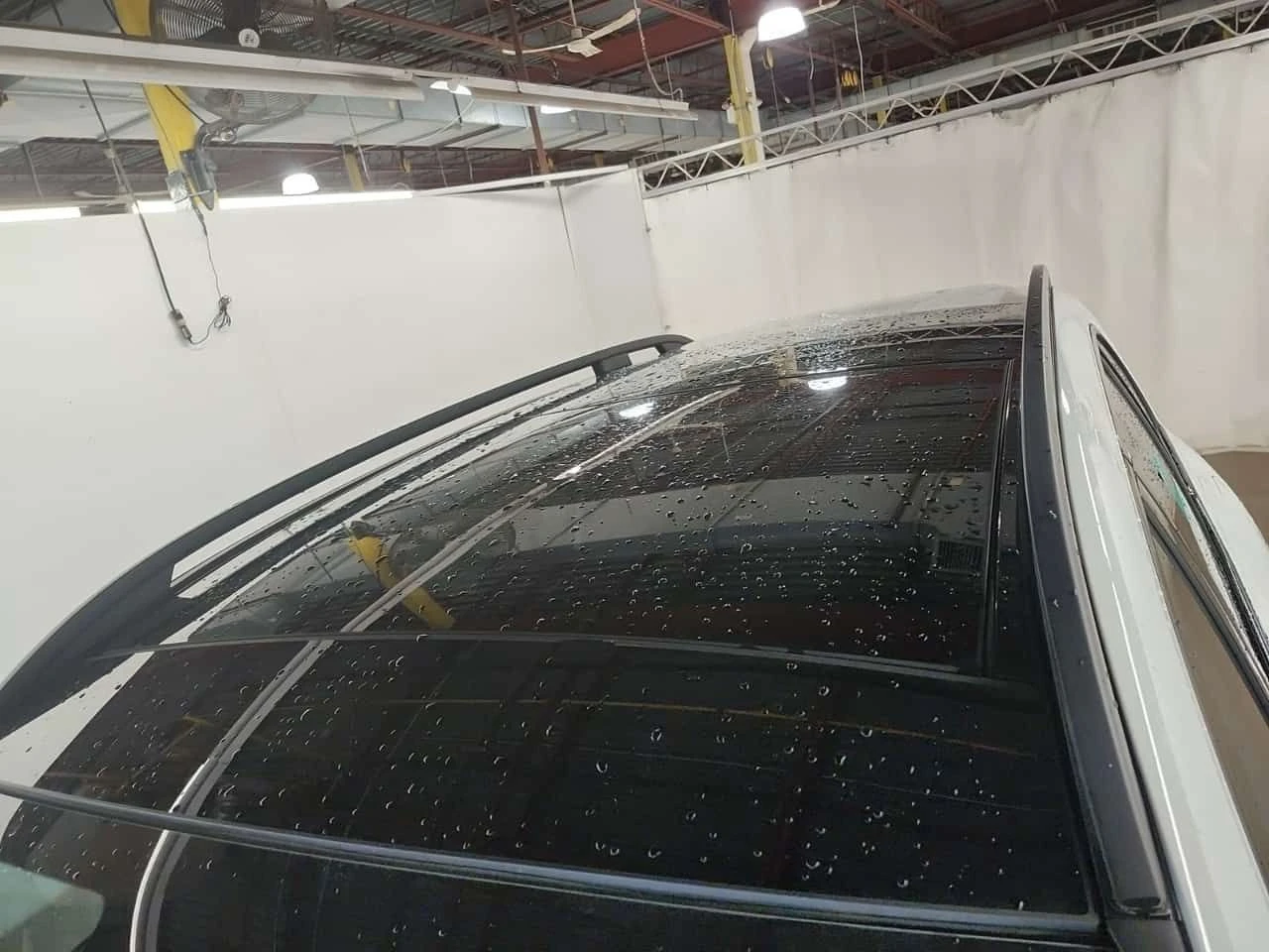 Mercedes-Benz GLB 4MATIC | AMG | KEYLESS | PANO | CARFAX, снимка 7 - Автомобили и джипове - 53825042