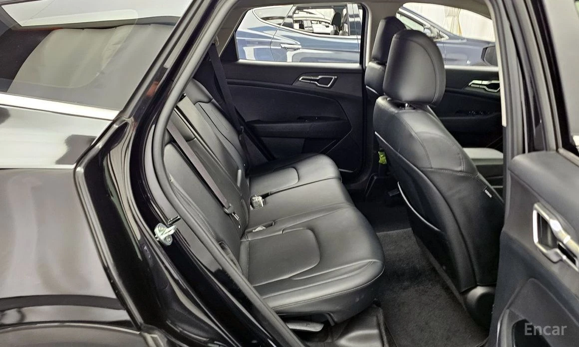 Kia Sportage, снимка 12 - Автомобили и джипове - 54119066