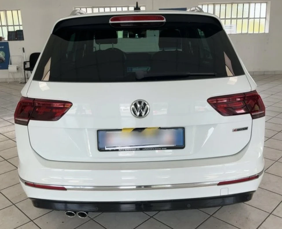 VW Tiguan R-LINE 4-MOTION DSG DIGITAL ОЧАКВАН ВНОС, снимка 5 - Автомобили и джипове - 54544945