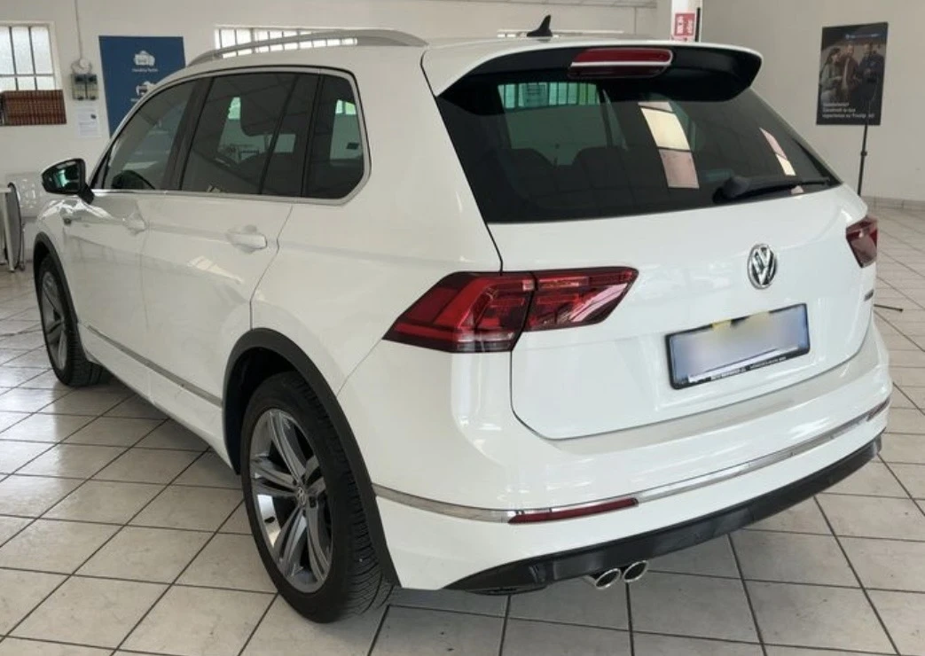 VW Tiguan R-LINE 4-MOTION DSG DIGITAL ОЧАКВАН ВНОС, снимка 4 - Автомобили и джипове - 54544945