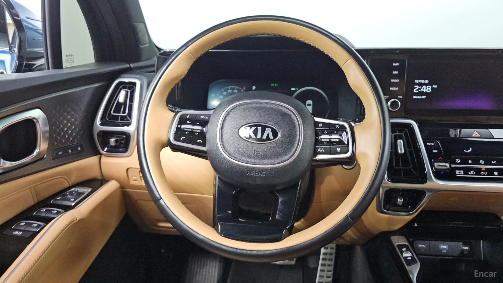 Kia Sorento HEV-1.6/SIGNATURE/DRIVE-ASSISTS/DIGITAL, снимка 7 - Автомобили и джипове - 55615684