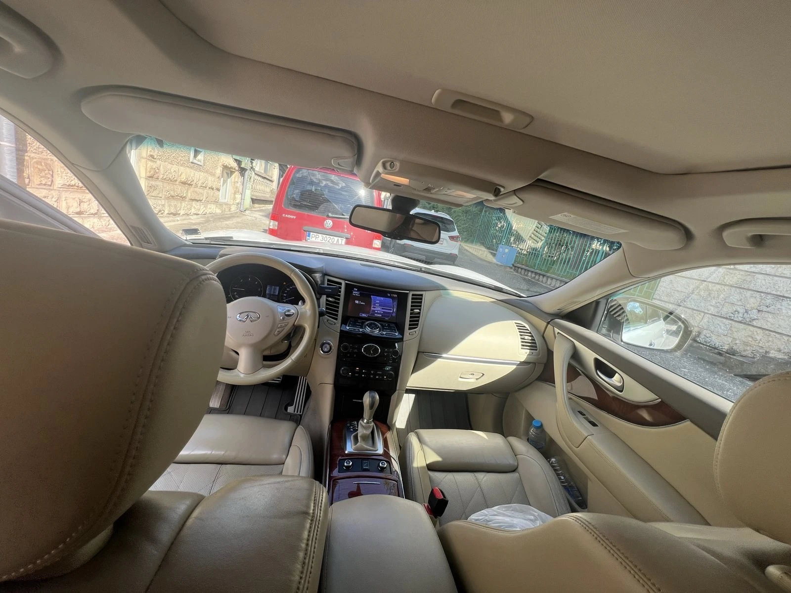 Infiniti QX70 3.0, снимка 5 - Автомобили и джипове - 56382060