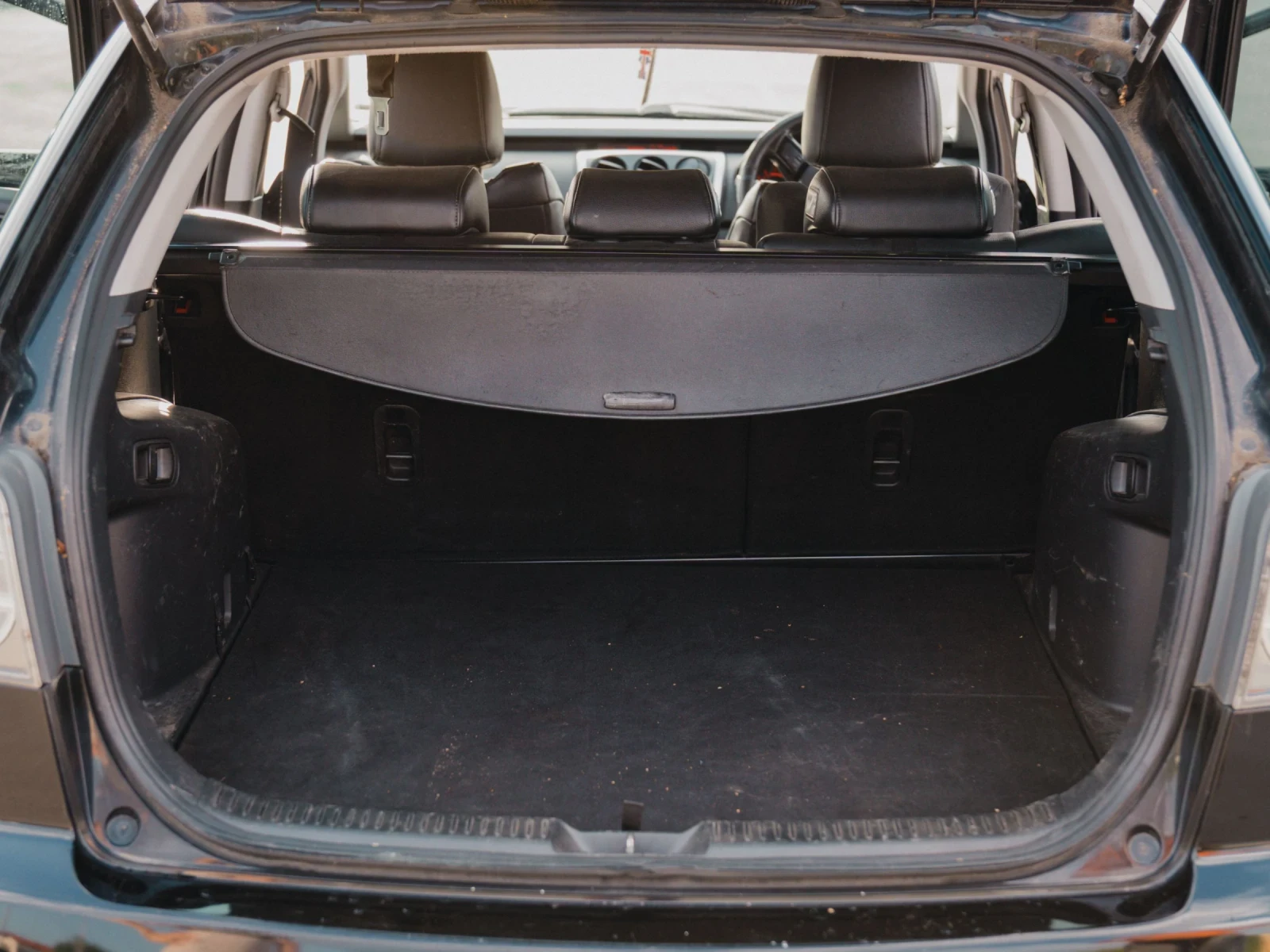 Mazda CX-7 2.3 Turbo, снимка 14 - Автомобили и джипове - 56629660